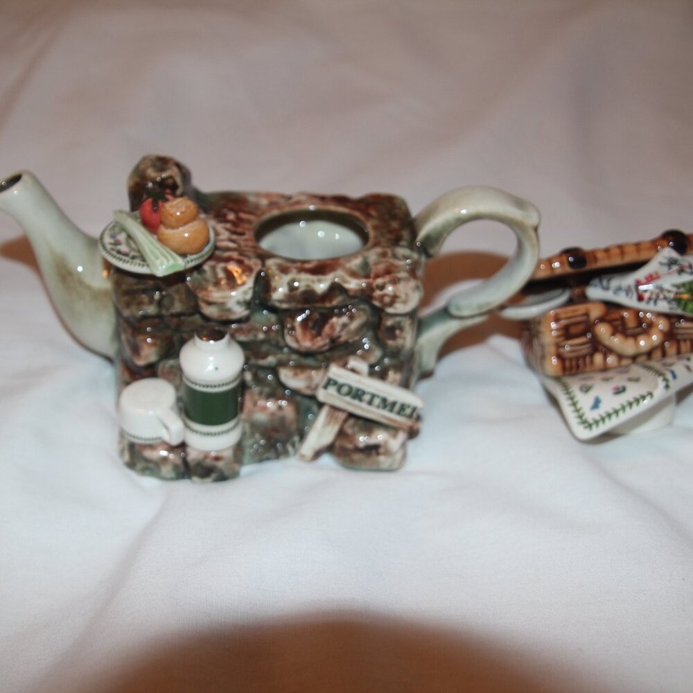 Teapot, small, vintage. Garden Picknick. Portmeirion Brand. Excellent condition. - Picture 8 of 8